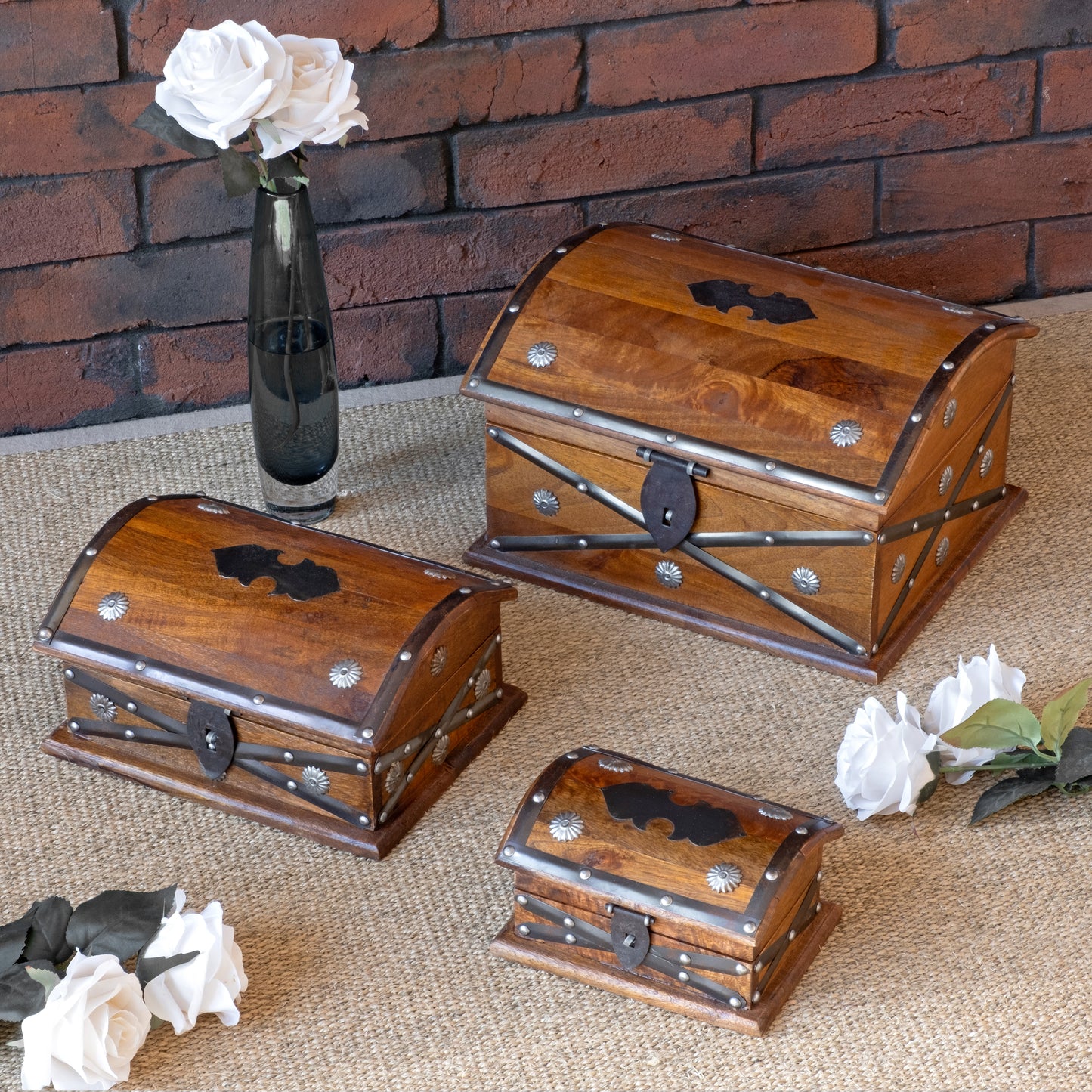 Small chests, trunks, set of 3, Nesting Acacia wood jewelry accessories display